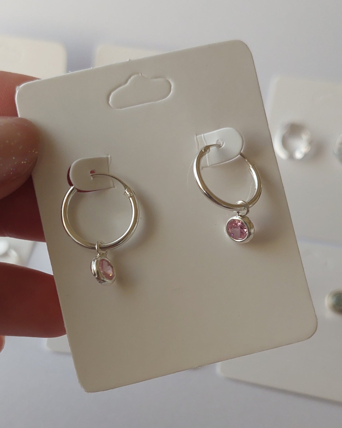 Caravana aro con punto rosa