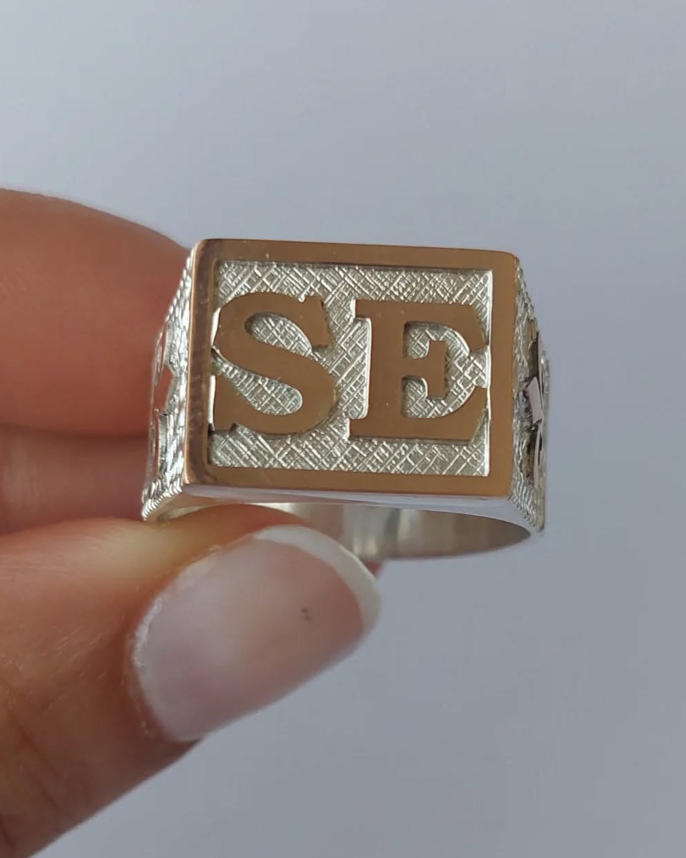 Anillo mesa rectangular Hombre