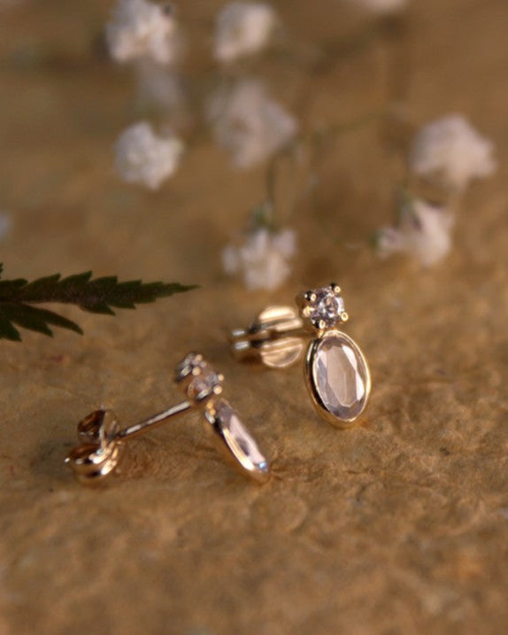 Caravanas con circonia ovalada