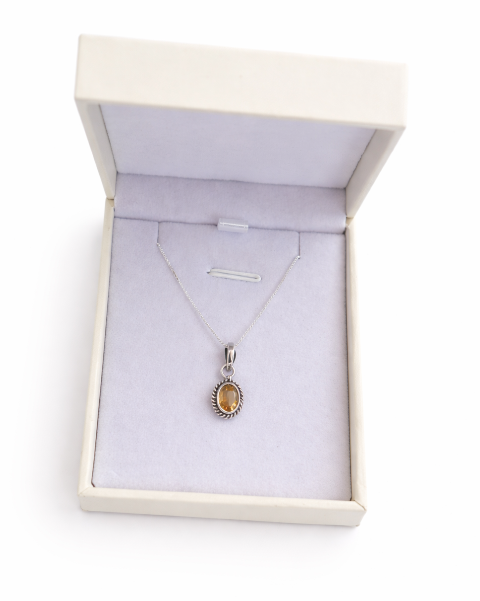Cadena con piedra Citrino
