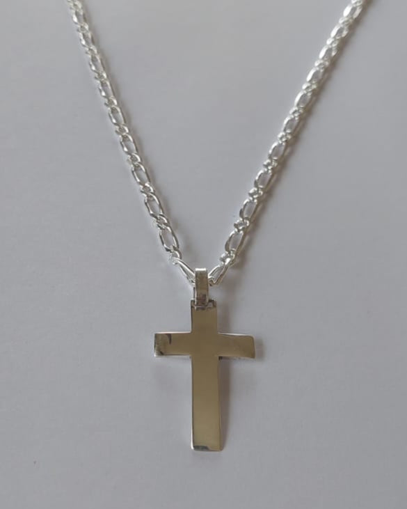 Cruz con cadena maciza