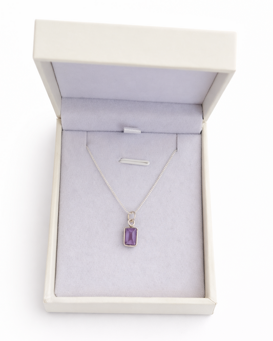 Cadena con piedra Amatista