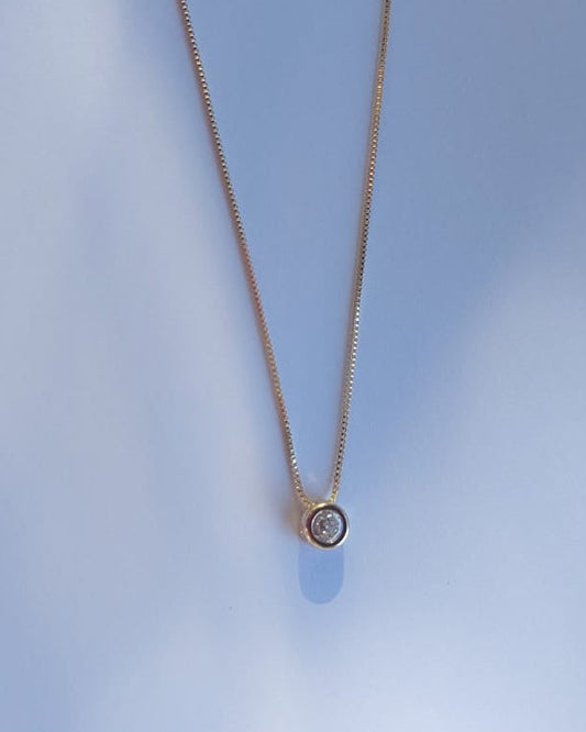 Cadena con Punto de Luz – Baño en Oro 18K