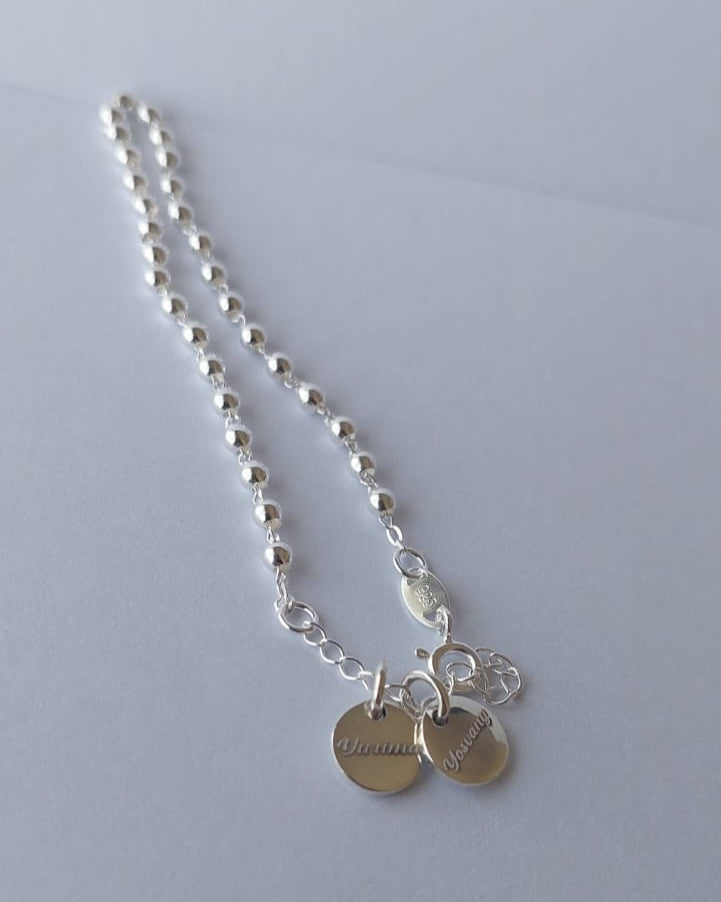 Pulsera con medallas personalizadas